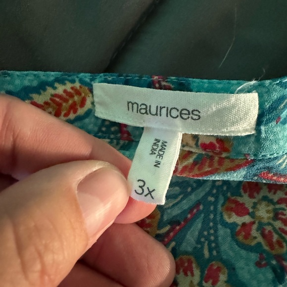 Maurices teal paisley sleeveless shirt - Picture 2 of 4
